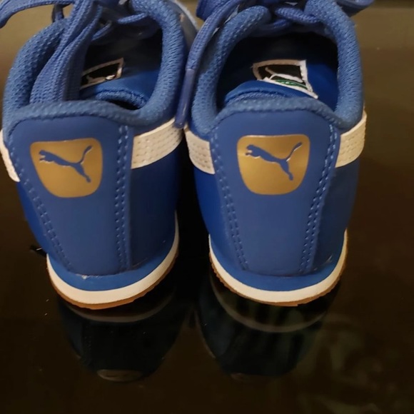 Puma - Picture 3 of 3